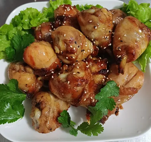 Pilons de poulet au caramel